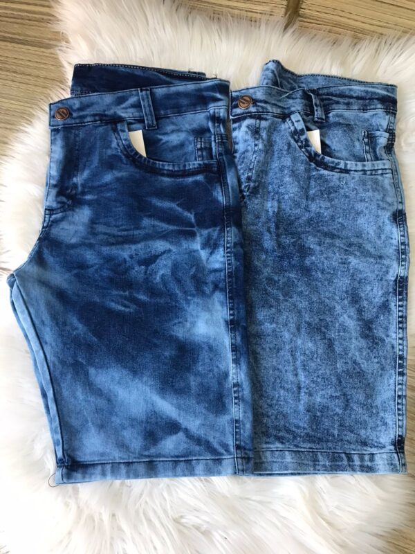 BERMUDA MASC.  JEANS SEM DETALHE  384 /  SEM LYCRA