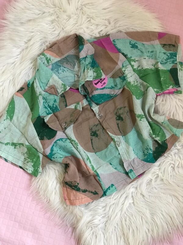 REF: 06 - BLUSA VISCOSE 145 VERDE GOLA BRANCA (TAM. ÚNICO)