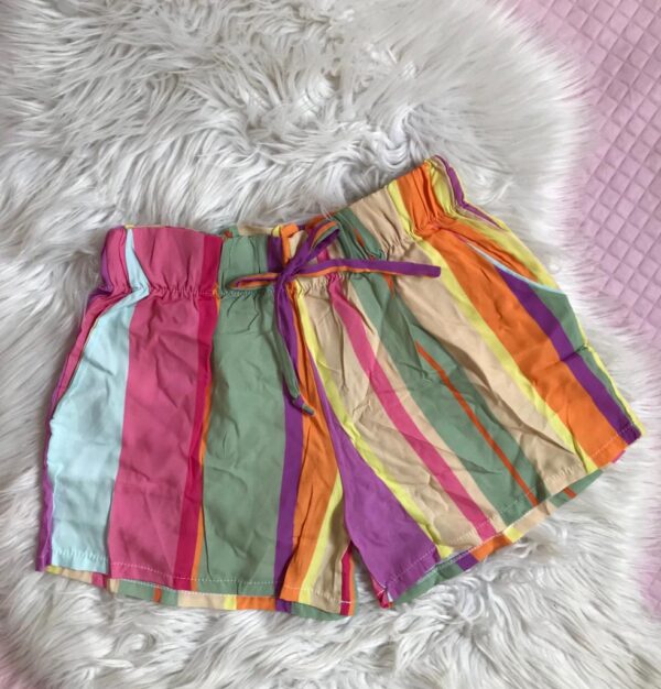 SHORT LASTEX LISTRAS COLORIDA 061